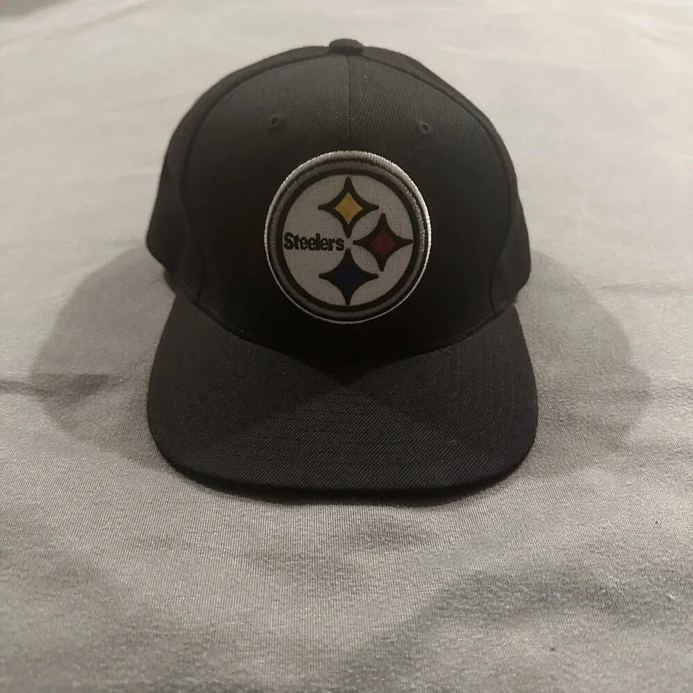 Mitchell & Ness Pittsburgh Steelers Snapback Hat Vintage Collection Black Wool